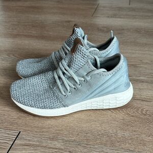 New Balance Women’s Green Athletic Shoes